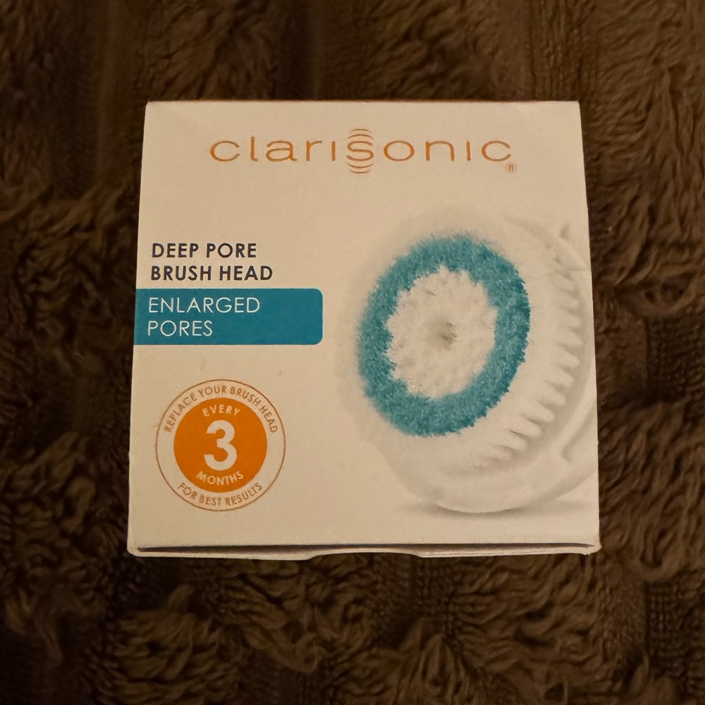 Clarisonic Deep Pore Cleansing Brush Head
Replacement Brand NEW